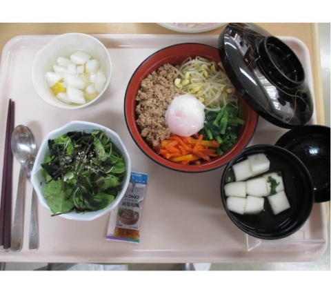 選択メニュー（ビビンバ丼）