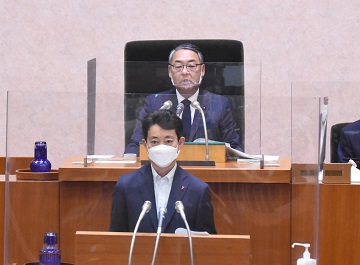 6月定例県議会開催の様子