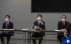 画像:4月5日配信の知事緊急会見動画にリンク設定しています 画像:4月5日配信の知事緊急会見動画にリンク設定しています