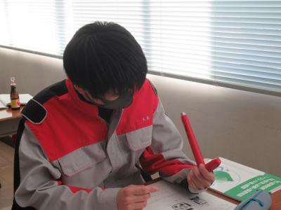 電気自動車特別教育の学科の様子２