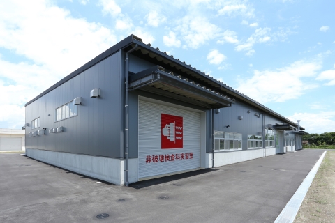 新実習棟　西側