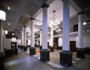 千葉市美術館（旧川崎銀行千葉支店本館）