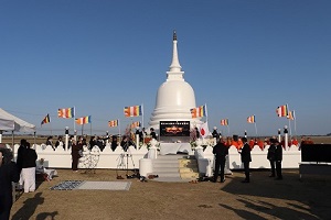 スリランカ大使館主催東日本大震災追悼式の様子黙祷の様子