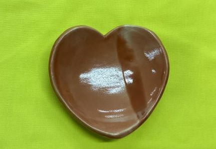 陶芸班　「ハート皿」の写真