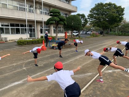 佐藤選手と一緒にバランス運動