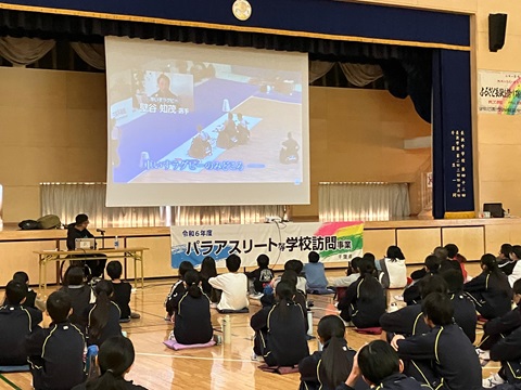 三阪選手による講演