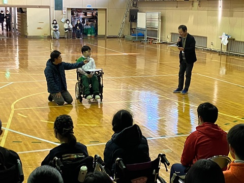 講演を行う宮原選手